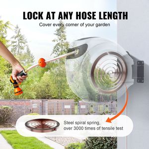 Avvolgitubo da Giardino Retrattile da 35 Metri, 1/2 Pollice, con Staffa Girevole a 180 Gradi per Montaggio a Parete, Ugello PE a 9 Getti, Lunghezza 30 Metri - Product Image 4