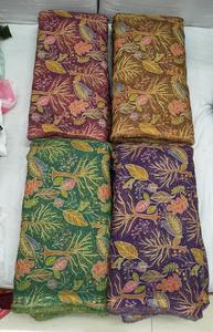 Tissu en lin de qualité supérieure avec broderie florale, mélange respirant de coton et de lin pur avec travail artisanal floral, idéal pour les saris et les costumes - Product Image 3