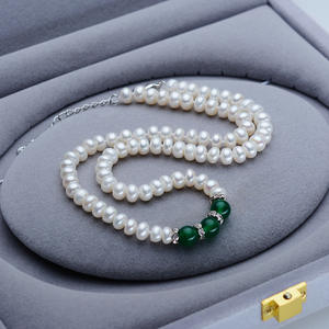 Collar de Perlas de Ágata Verde Agua Dulce para Mujer, Cadena para Clavícula, Joyería, Regalo Perfecto para el Día de la Madre - Product Image 1