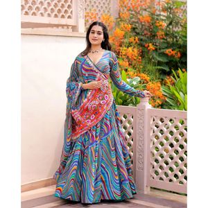 Conjunto de Lehenga-Choli XL de Diseñador Especial para Navratri con Estampado Digital - Product Image 5