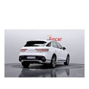 Genesis GV70 2.5T 2024 Gasolina AWD con 20,524 km, Volante a la Izquierda, Caja de Cambios Automática, Asientos de Cuero, Cámara Trasera - Product Image 2