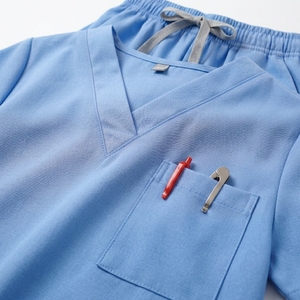 Uniforme Médico de 2 Piezas para Mujer, Blusa de Manga Corta con Cuello en V y Pantalones de Trabajo con Cintura Elástica - Product Image 3