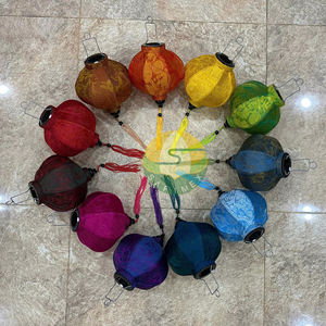 Linternas de Seda de Bambú Vietnamitas Hoi al por Mayor, en Varios Tamaños, para Bodas, Fiestas, Decoraciones Festivas, Linternas Hechas a Mano de Estilo Vintage - Product Image 1