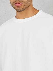 Ensemble décontracté deux pièces personnalisé avec étiquettes privées 2026 – T-shirt et short 100 % coton doux de haute qualité pour homme – Marque de vêtements - Product Image 3