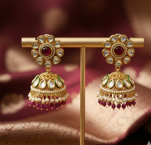 Pendientes Kundan Tradicionales para Bodas con Detalles Intrincados Hechos a Mano para un Look Elegante, Venta al por Mayor, Fábrica Global - Product Image 4