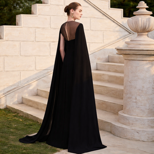 Robe maxi à manches cape |   Robe de soirée longue en satin de luxe |   Robe de gala sophistiquée à col haut et coupe modeste |   Robe Capelet - Product Image 2