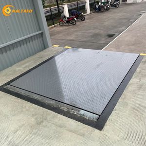 ลิฟท์ปรับระดับอัตโนมัติ 8 ตัน ไฮดรอลิก ด็อคเลเวลเลอร์ ขนาด 2200x2000 มม. เพื่อการขนถ่ายสินค้าตู้คอนเทนเนอร์อย่างราบรื่น - Product Image 4