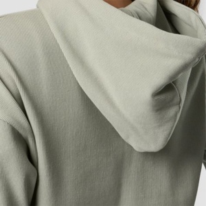 Sweat à capuche court pour femme rue logo personnalisé à manches longues vêtements tricotés couleur vert sauge clair logo de broderie personnalisé sweat à capuche pour femme - Product Image 6