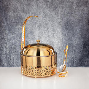 Plat de service rond de luxe en acier inoxydable doré, chauffe-plats de buffet avec base découpée au laser et couvercle suspendu pour mariage au Moyen-Orient - Product Image 3