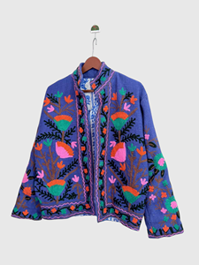 Veste matelassée à col mandarin brodée à la main de style floral, manches longues, grande taille, vêtements de printemps pour femmes, style bohème en velours - Product Image 2
