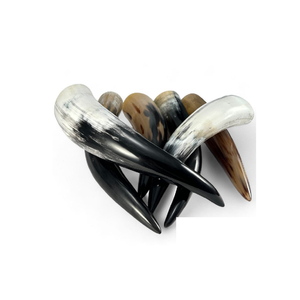 Chope à boire artisanale en corne de buffle, forme cloche, finition naturelle, design vintage, pour bière et hydromel, vente en gros - Product Image 3