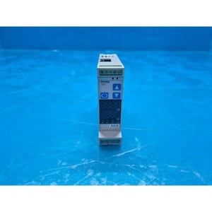 Controlador de Proceso Digital SHINKO DCL-33A-A/M Usado Como Está, Piezas de Equipos Semiconductores Legados - Product Image 1