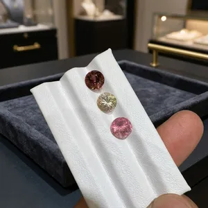 Zehra Gems Jewellery - Turmalina 100% Natural de 7 mm, 3 Piezas, 5.10 CT, Corte Brillante, Color Mixto, Gema Suelta con Juego de Color Africano - Product Image 5