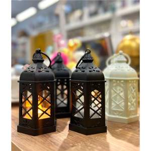 Lanterne suspendue vintage en métal noir, porte-bougie décoratif marocain pour centres de table de mariage, jardin, patio, décoration extérieure et intérieure - Product Image 1