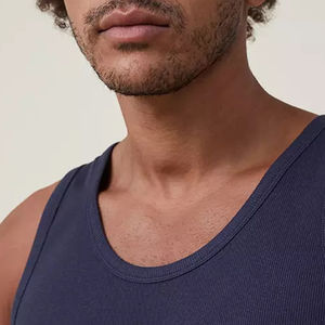 Camiseta sin mangas para hombre, fabricada por OEM, de gran venta, para fitness y entrenamiento, camiseta sin mangas para uso casual, camiseta sin mangas para hombre - Product Image 3