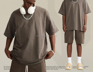 Camisetas más vendidas Pantalones cortos de la mejor calidad Camisetas Bolsillos Conjuntos de logotipo personalizado para hombres Ropa de marca Camisetas Pantalones cortos - Product Image 3