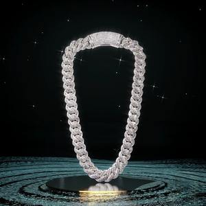 Chaîne cubaine pour homme en argent sterling 925 et moissanite VVS1, avec pendentif fait main en or blanc 14K, style Hip Hop, 210g, fabriqué aux États-Unis - Product Image 3