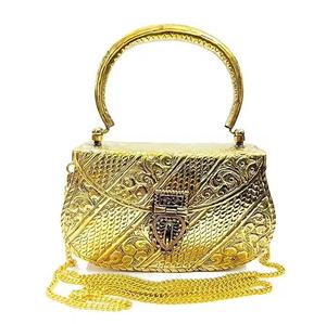 Minaudière à fermoir d'inspiration vintage, indispensable pour les événements glamour, style boutique, personnalisation de marque disponible - Product Image 4