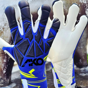 ถุงมือผู้รักษาประตูมืออาชีพสำหรับผู้ใหญ่และเยาวชน ถุงมือโกลฟุตบอล ระบายอากาศได้ดี ผลิตจากยางลาเท็กซ์เยอรมัน คุณภาพสูง พร้อม Ako - Product Image 1