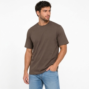 T-shirt à manches courtes en jersey de coton marron uni, coupe classique pour homme, style décontracté - Product Image 2