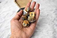 Ensemble de dés en corne de buffle blanc authentique, forme naturelle, poli, 7 pièces, DND, écologique, fait main, religieux, moderne, pour table