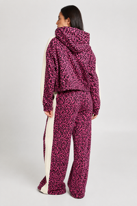Sweat à capuche zippé pour femme, imprimé léopard rose, en polaire premium, style streetwear décontracté, tissu doux, sweat à capuche personnalisé, saison hiver, pour femme. - Product Image 6