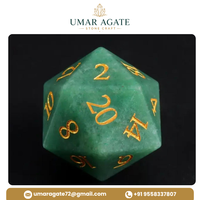 Set Dadu DnD Jade Hijau 7 Buah Polihedral Logo Kustom Hadiah Permainan RPG Grosir