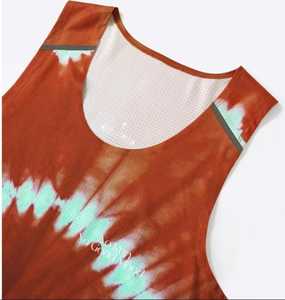 Débardeur sans manches pour homme, style sportif, col rond, séchage rapide, en polyester tricoté, motif rouge et bleu, tie-dye - Product Image 4