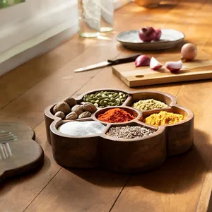 Organisateur en bois style moulin à chocolat et épices, marron bicolore, fait main, 4 compartiments, avec cuillère intégrée, compatible lave-vaisselle, écologique - Product Image 6