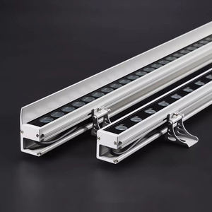 Lámpara LED de Pared para Exteriores de 72W, IP65 Impermeable, Iluminación Arquitectónica para Fachadas de Edificios - Product Image 3