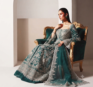 Elegant Green Silk Lehenga Choli With Silver Embroidery Floor-Length <b>Wedding</b> <b>Dress</b> <b>For</b> <b>Women</b> India Pakistan Style - Product Image 5