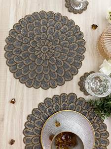 Napperons élégants brodés de perles, faits main, décoratifs, pour tables de salle à manger de luxe, mariages et restaurants - Product Image 5