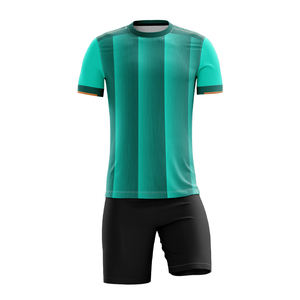 Maillots de football personnalisés 100 % polyester pour hommes, ensemble complet respirant avec nom, tenue d'équipe sublimée pour l'entraînement - Product Image 2