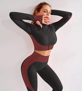 Ropa deportiva de nailon para mujer, mono de yoga acolchado, traje de una pieza para entrenamiento, ropa deportiva activa para gimnasio. - Product Image 4