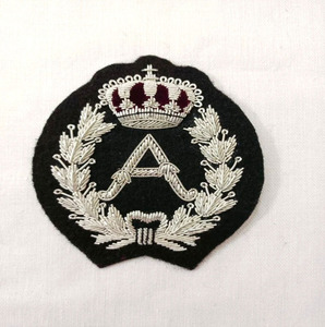 Parche bordado a mano personalizable con letras del alfabeto en alambre de oro, insignia para blazer, chaquetas, polos, de sarga, fieltro floral y material de nailon - Product Image 5