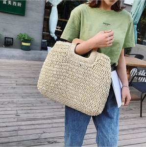 Bolso ligero de algodón tejido y ratán, fácil de llevar e ideal para compras diarias, viajes y salidas informales. - Product Image 3