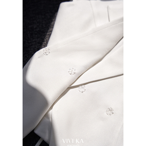 Chaleco Elegante Blanco para Mujer con Solapa Entallada, Manga Casquillo, Lazos en la Espalda y Peplum, Traje de Oficina de Negocios en Tela de Estambre - Product Image 5