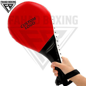 Pagaies de boxe d'arts martiaux avec logo personnalisé – Le meilleur équipement d'entraînement durable pour MMA, boxe, taekwondo et karaté - Product Image 3