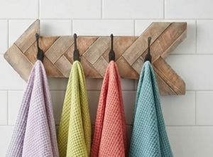 Premium <b>Coat</b> Hanging <b>Hook</b> Wooden Base Arrow Design Perfect For Stylish Wall <b>Decor</b> And Practical Home Organization - Product Image 3