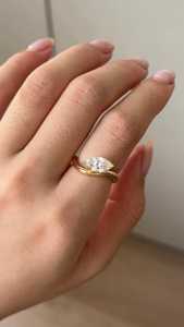 Bague de fiançailles solitaire en diamant de laboratoire taille marquise, or massif 14K 18K personnalisé, sertie de griffes, minimaliste, ondulée, 1,10 ct VS+, certifiée IGI - Product Image 3