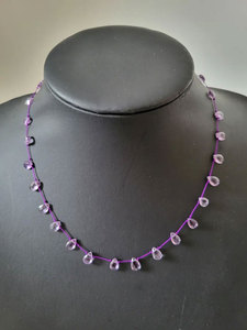 Collar de cuentas facetadas de amatista natural hecho a mano, cordón morado, cierre dorado, joyería de piedras preciosas, regalo para mujer - Product Image 2