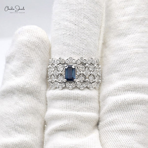 Bague en or blanc massif 14 carats avec saphir bleu véritable taille octogonale 6x4mm et grappe de diamants, bague statement pavée, bijoux certifiés IGI - Product Image 6
