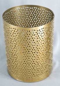 Metal <b>Lantern</b> <b>Set</b> Round Black Gold Lattice Design Heat Resistant Durable Eco-Friendly Christmas Home Decoration - Product Image 4