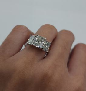Anillo de Diamante Cultivado en Laboratorio de 4 Quilates en Oro Chapado de 18K |   Anillo de Compromiso de Lujo con Certificado IGI |   Elegante Joyería de Regalo para Novia - Product Image 2