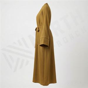 Robe Abaya de luxe pour femmes musulmanes, en polyester léger perlé, à manches classiques, silhouette robe de bal, écologique, service OEM ODM - Product Image 3