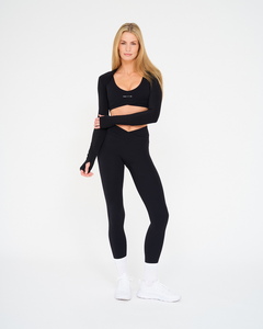 Haut court personnalisé pour femme, style shrug, à manches longues, ouvert sur le devant, coupe ajustée, en maille extensible, idéal pour superposition décontractée, en polyester et élasthanne - Product Image 6