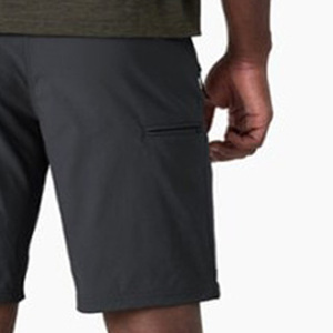 Pantalones Cortos Bermuda Gris Oscuro para Hombre con Logotipo Frontal, Bolsillos de Secado Rápido, Estilo Casual, Cordón Ajustable, Poliéster/Algodón, Estilo Urbano - Product Image 2