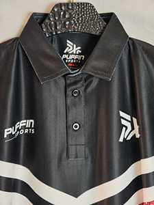 เสื้อโปโลแขนสั้นผู้ชาย PUFFIN SPORTS แบบสั่งทำพิเศษ (OEM) พิมพ์ลายแบบ Sublimation แห้งเร็ว สวมใส่สบาย โลโก้ด้านหน้า ผ้าทอ - Product Image 3