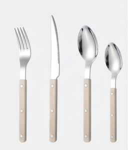 Ensemble de couverts en acier inoxydable de qualité supérieure avec manche en plastique, design minimaliste, compatible lave-vaisselle, idéal pour le camping - Product Image 1
