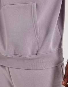 เสื้อฮู้ดดี้โอเวอร์ไซส์ผ้าฝ้ายฟลีซหนานุ่ม น้ำหนักมาก แต่งดีเทลขาดๆ และประดับคริสตัล สำหรับผู้ชาย ทำจากผ้าเฟรนช์เทอร์รี่ - Product Image 2